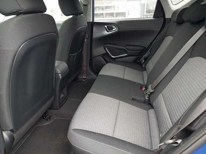 Kia e-Soul 64 kW/h Vision 3PH *NAVI*KAMERA*APPS*