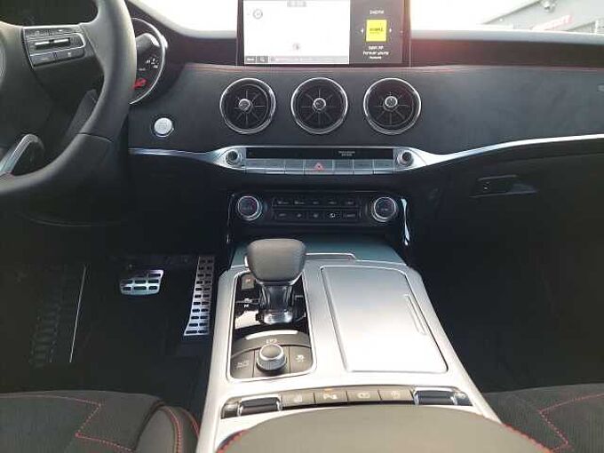 Kia Stinger 3.3 T-GDI GT *VELOUR*GD*