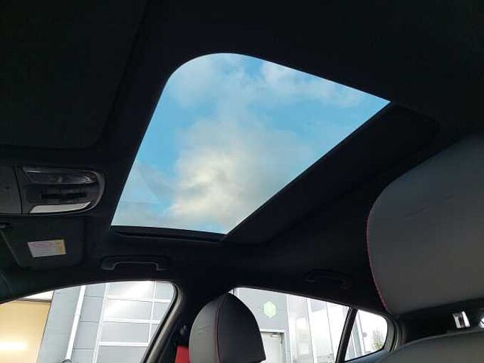 Kia Stinger 3.3 T-GDI GT *VELOUR*GD*