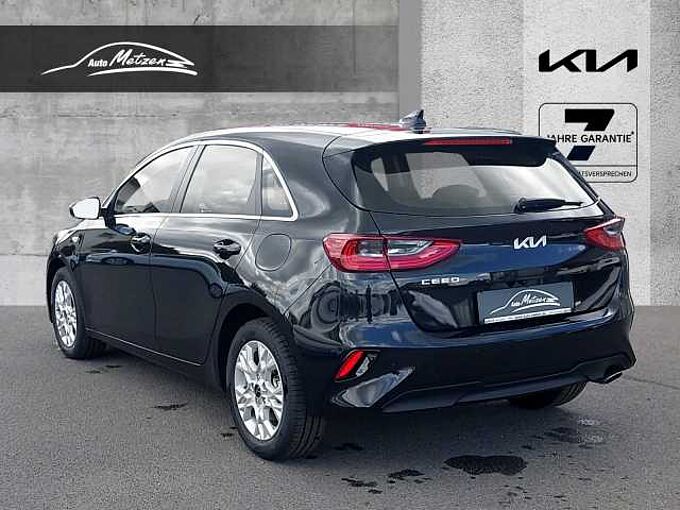 Kia Ceed 1.5 T-GDI DCT Vision *NAVI*APPS*KOMFORT+*