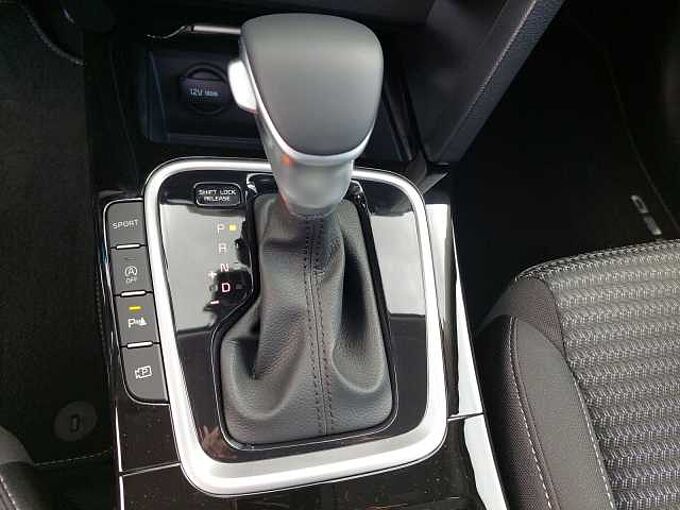 Kia Ceed 1.5 T-GDI DCT Vision *NAVI*APPS*KOMFORT+*