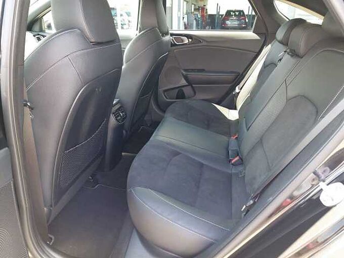Kia proceed 1.4 T-GDI GT Line **NAVI*TECH* LED*GD**