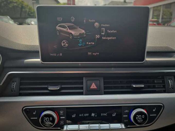 Audi A4 Avant 2.0 TDI S tronic Sport *S line*NAVI*