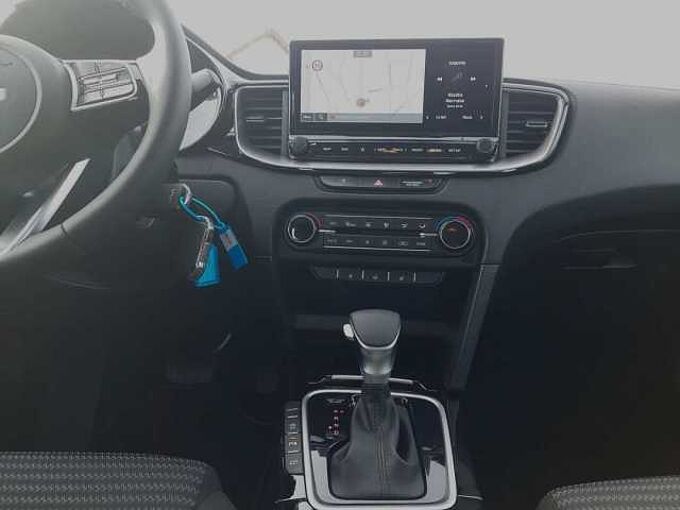 Kia Ceed 1.5 T-GDI DCT Vision *NAVI*APPS*KOMFORT+*