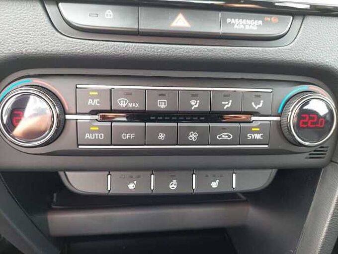 Kia Ceed 1.5 T-GDI DCT Vision *NAVI*APPS*KOMFORT+*