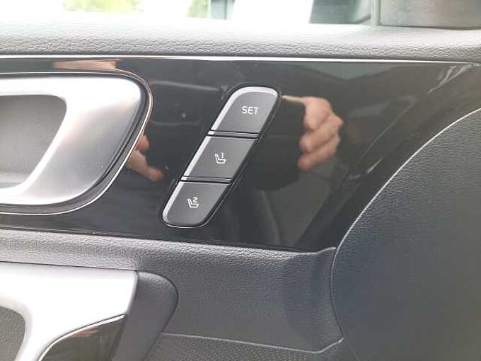 Kia XCeed 1.6 T-GDI DCT Platinum *AHK*NAVI*LED*APPS*